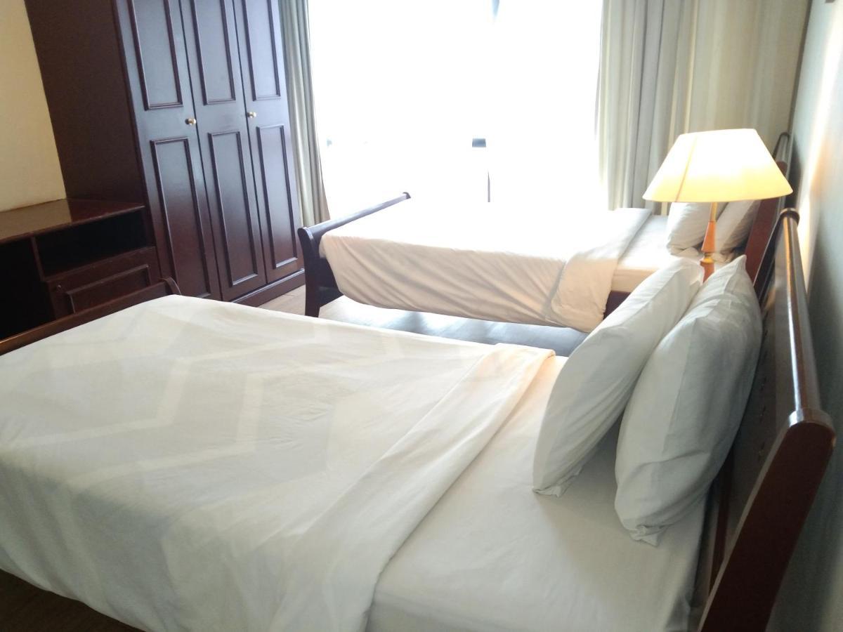 Urban Suites At Times Square Kl